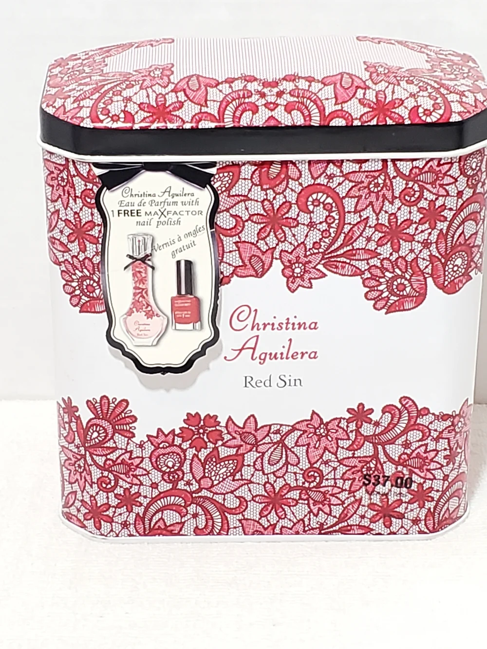 Christina Aguilera RED SIN Perfume Gift Set 1.0 oz 30ml EDP & Max Factor Polish - Picture 1 of 13